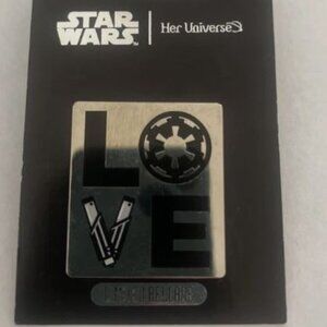 Disney Star Wars "Love" Pin NWT 400928714100 PB1B2